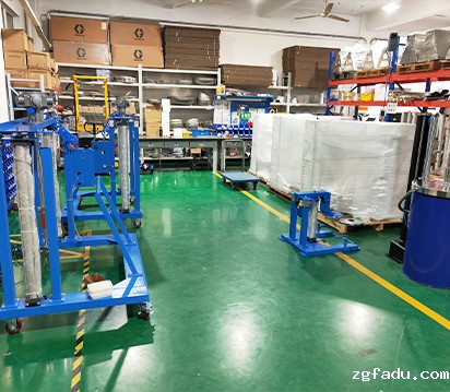 气动搅拌机车间