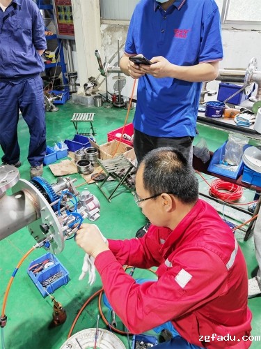 谁说国产气动马达不如进口气动马达？雷竞技newbee官网赞助商气动马达给这些崇尚进口气动马达者一记响亮的耳光