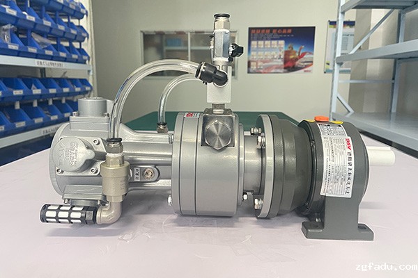 活塞式减速马达配刹车