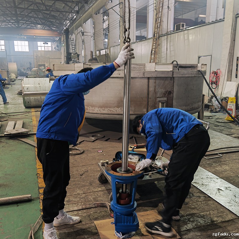 大功率1000-6000L防爆减速气动搅拌机