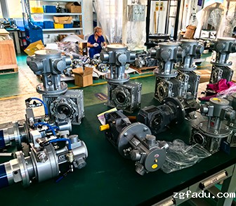 活塞式气动马达组装部