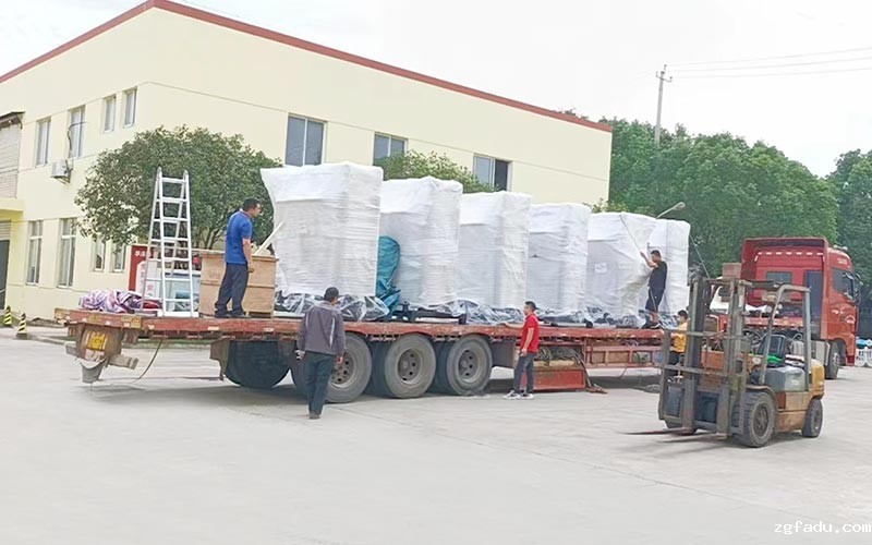 1713149393644542.jpg 1664008762373809.jpg